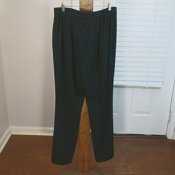 Dana Buchman Woman Annie Black Stripe 98% Wool Career Business Pants Size 14 - Picture 2 of 13